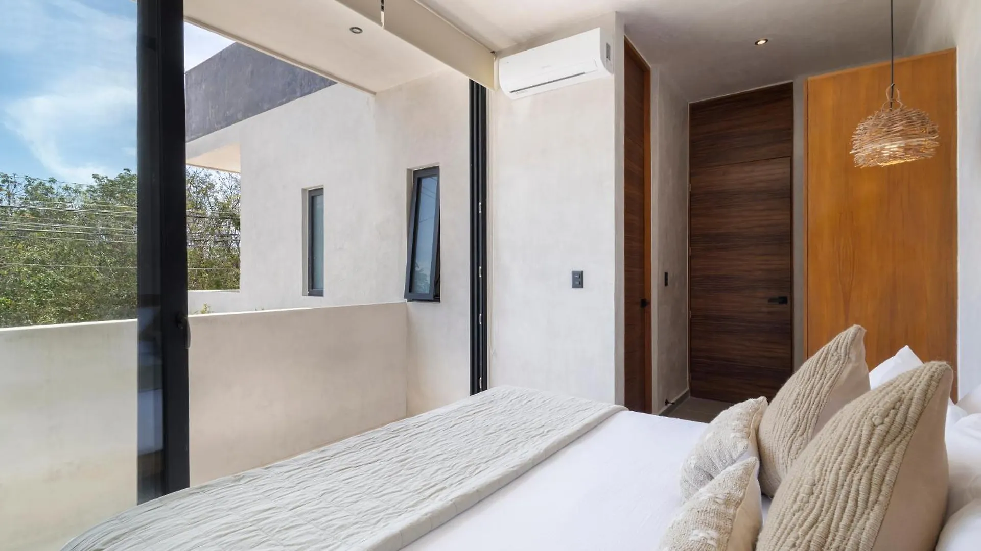 Modern And Luxury Villa With 2 Private Pools In Tulum Pueblo Mexico