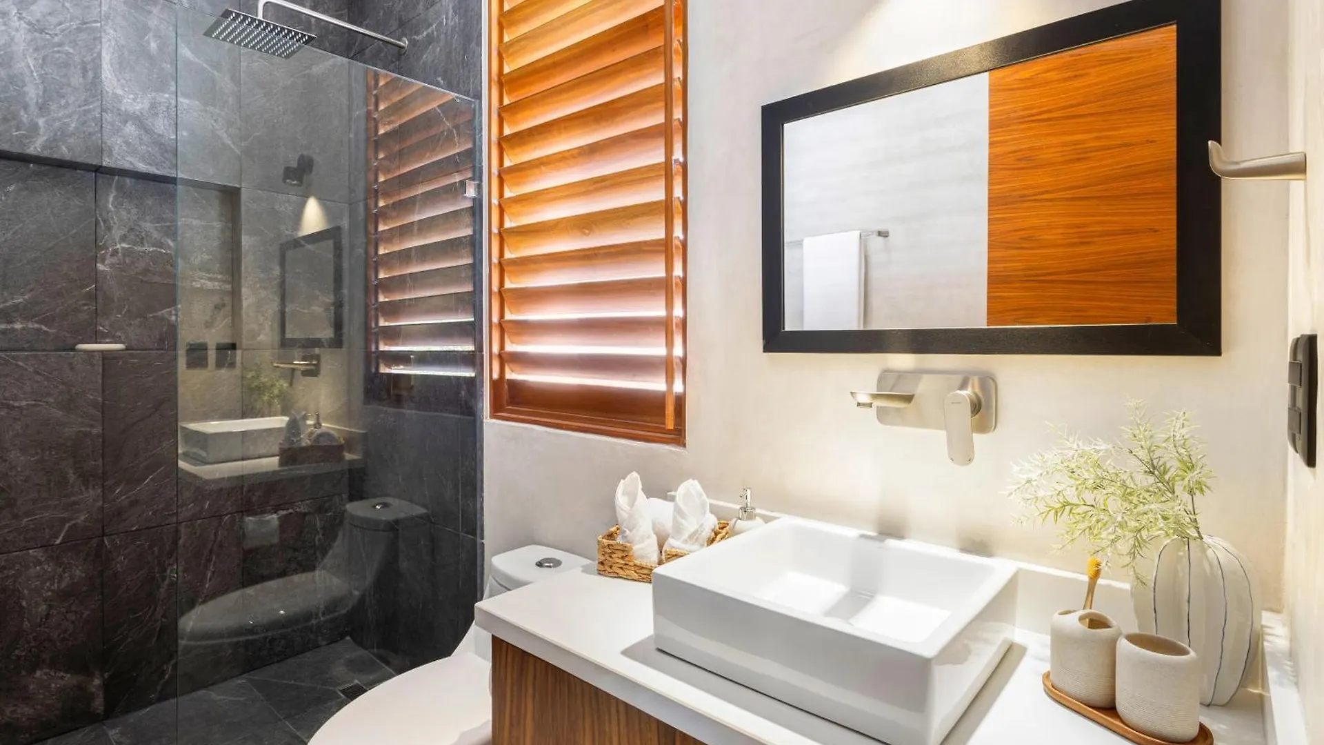 Modern And Luxury Villa With 2 Private Pools In Tulum Pueblo Mexico