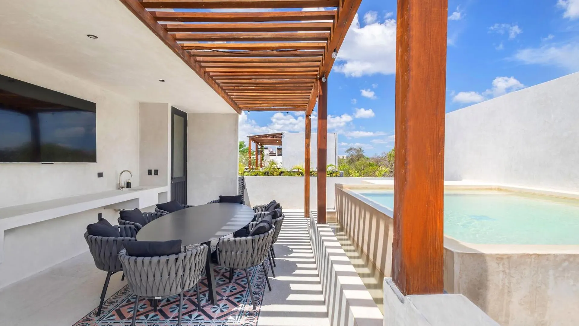 Modern And Luxury Villa With 2 Private Pools In Tulum Pueblo Mexico